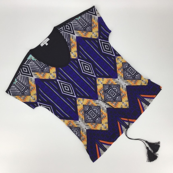 M.I.K.O. Geometric Patterned Top with Rope Belt XS - Picture 10 of 16